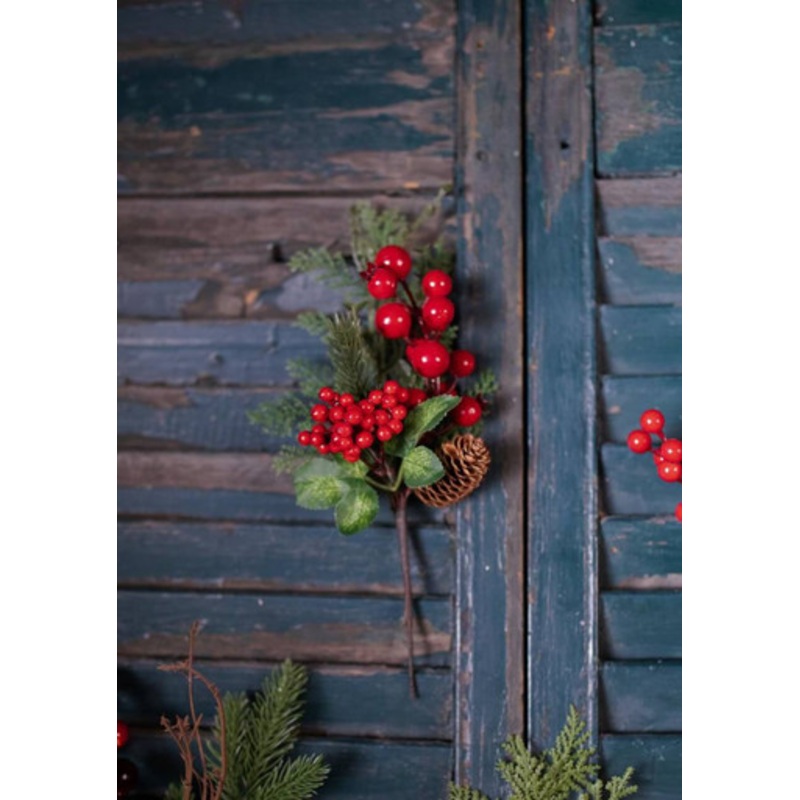 10 Cluster Berry & Pine Cone Pick